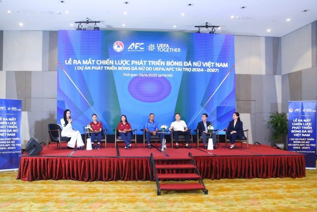 Ra mắt Chiến lược phát triển bóng đá nữ Việt Nam giai đoạn 2024 – 2027 - Ảnh 1.