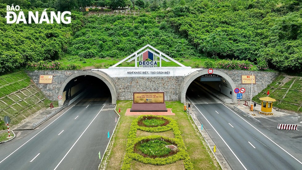 Hầm đường bộ Hải Vân hướng nam phía thành phố Đà Nẵng