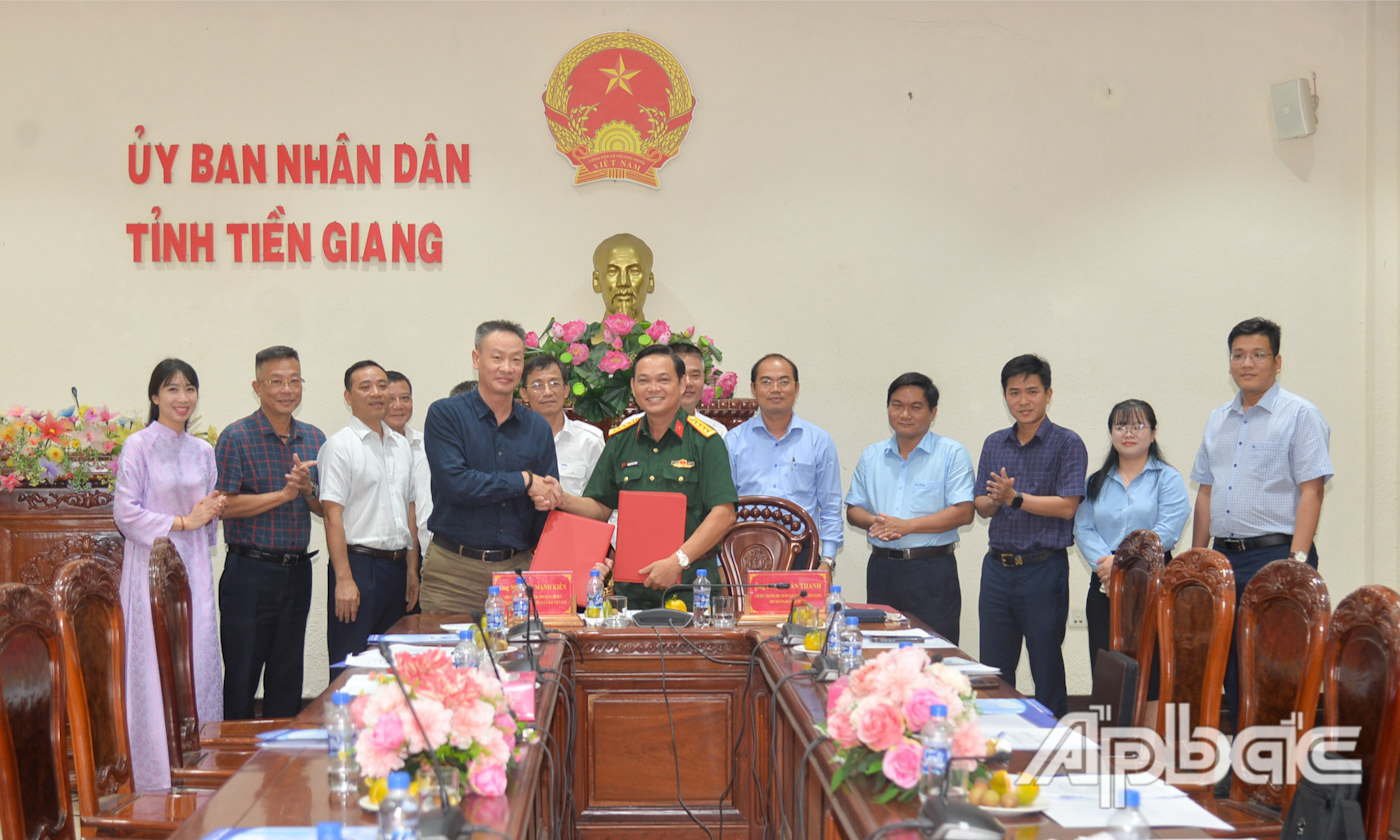 2 bên ký kết văn bản hiệp đồng phối hợp công tác tìm kiếm cứu nạn hàng không.