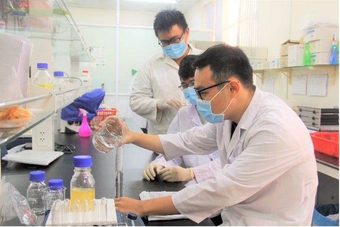 Thêm 22 nhà khoa học trúng tuyển chương trình VNU350 - Ảnh 1.