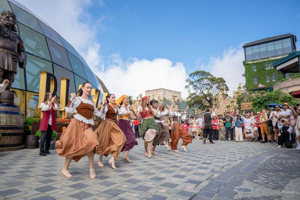 Show diễn do đạo diễn vũ đạo của “Anh trai say Hi” dàn dựng sắp ra mắt tại Bà Nà - Ảnh 5.