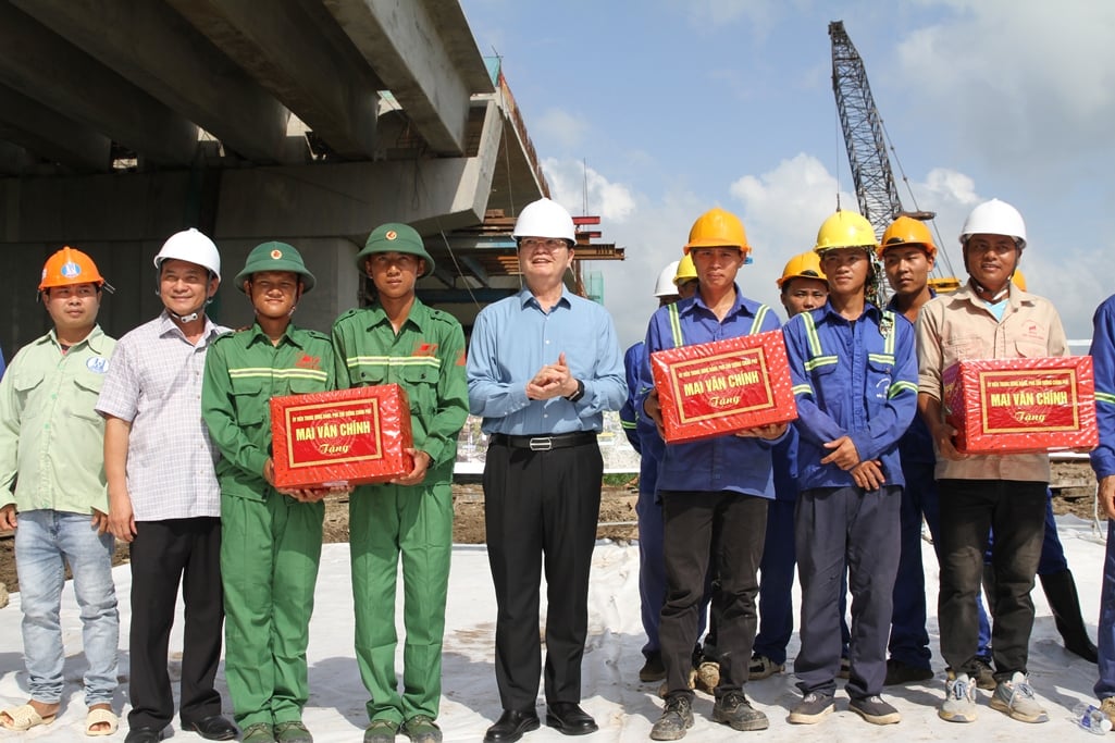 Phấn đấu tháng 12/2025 thông xe kỹ thuật tuyến Vành đai 3 TPHCM- Ảnh 6.