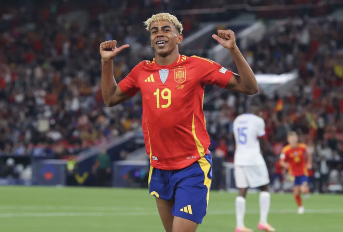 Yamal brille dans un « festin » de 9 buts, l'Espagne bat la France en demi-finale de la Ligue des Nations - Photo 7.