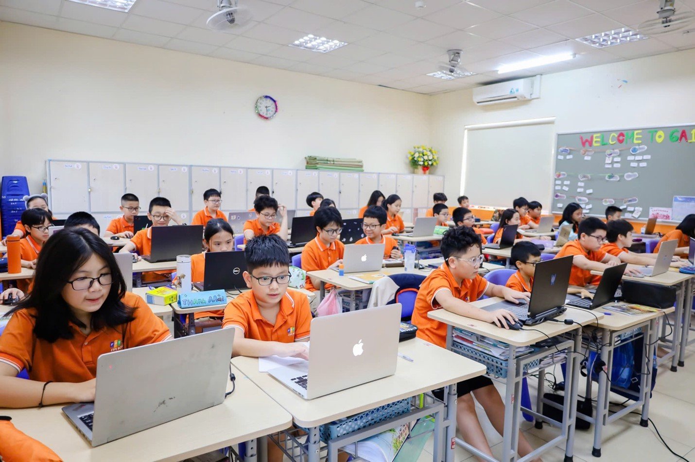 Nguy cơ mất lợi thế cạnh tranh nếu người lao động không giỏi AI-2.jpg