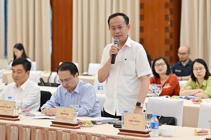 Đại diện Bộ Tài chính nói gì về tăng thuế tiêu thụ đặc biệt với rượu, bia, nước giải khát? - Ảnh 2.