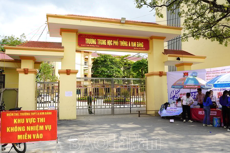 Ngày thi thứ 2 kỳ thi tuyển sinh vào 10 đề thi môn Toán sát với chương trình GDPT 2018 phân loại cao