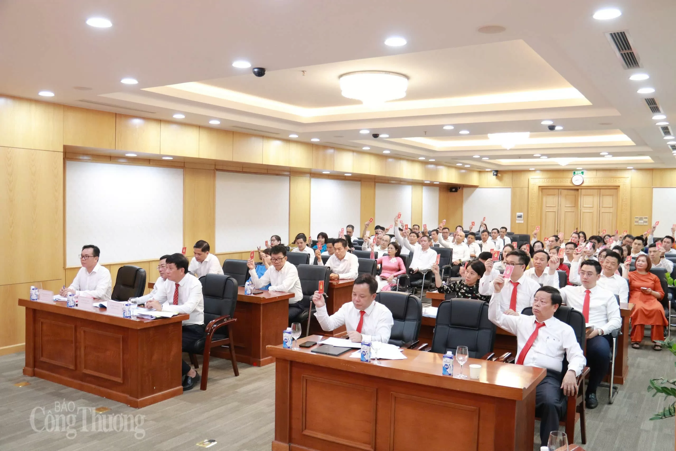 Đảng bộ Văn phòng Bộ Công Thương: Thực hiện thắng lợi mục