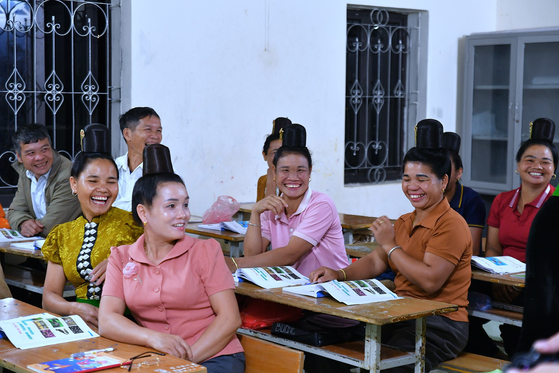 Đến với 