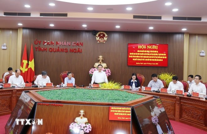 Quang cảnh buổi làm việc. (Ảnh: Phạm Cường/TTXVN)