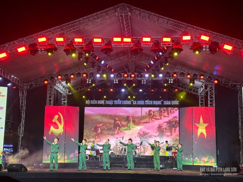 The Tet group song 