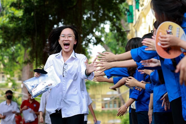 Đại học Khoa học Xã hội và Nhân văn bổ sung 2 tổ hợp khối C sau khi bị 'tuýt còi'. (Ảnh minh hoạ)