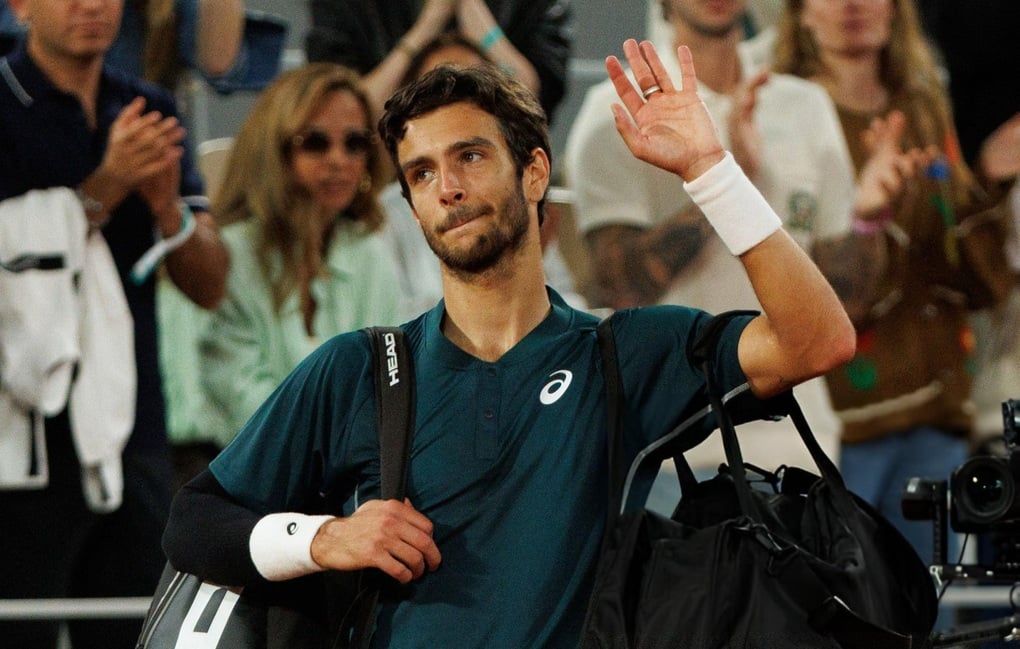 Alcaraz lần thứ hai liên tiếp vào chung kết Roland Garros - 1