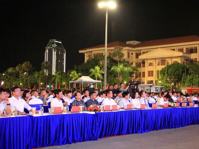 Các đại biểu dự Lễ phát động.