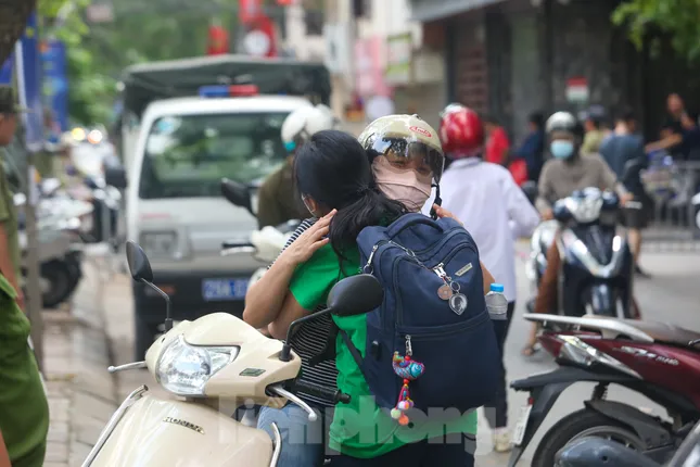 'សុភមង្គល' របស់ Giang Nam កំពុងប្រឡងអក្សរសិល្ប៍៖ ចម្លើយដែលបានស្នើសម្រាប់រូបថត 11