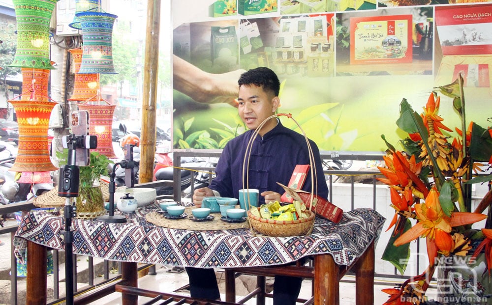 Livestream bán hàng đang là một trong những phương thức giới thiệu, tiêu thụ sản phẩm hiệu quả.
