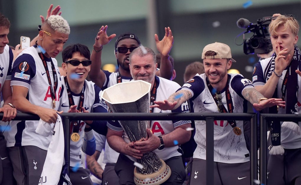 Tottenham sa thải huấn luyện viên vô địch Europa League - 2