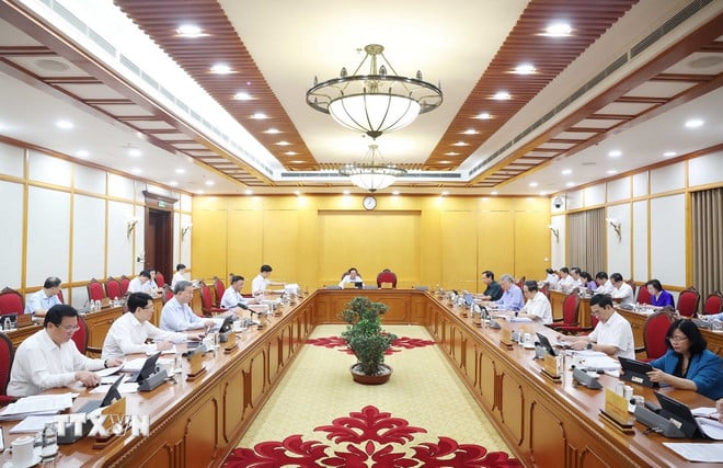 New provincial and communal agencies and units can be put into operation from July 1.