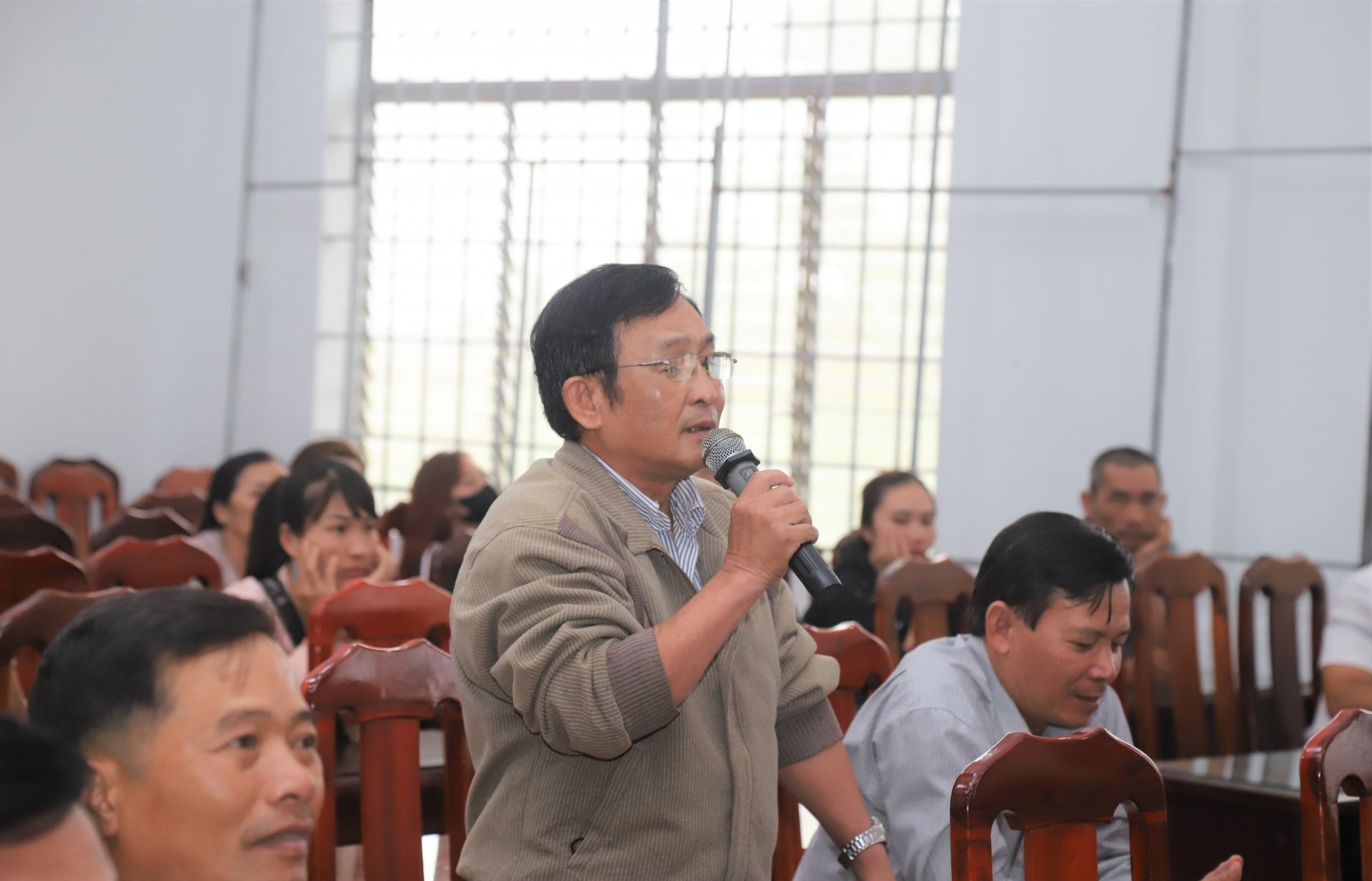 Người dân kiến nghị những vấn đề liên quan đến quyền lợi, lợi ích hợp pháp trong quá trình Nhà nước thu hồi đất phục vụ Dự án cao tốc