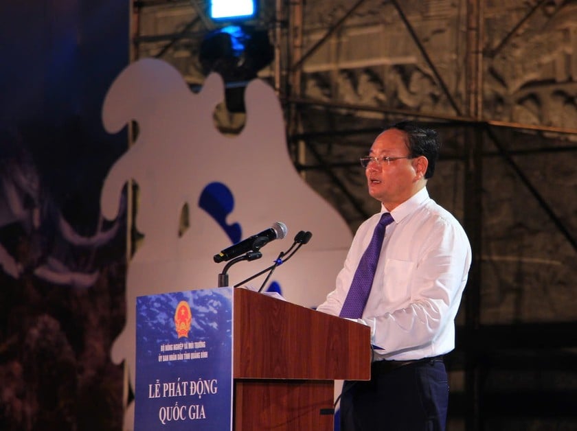 Thứ trưởng Bộ Nông nghiệp và Môi trường Lê Minh Ngân phát biểu tại Lễ phát động.