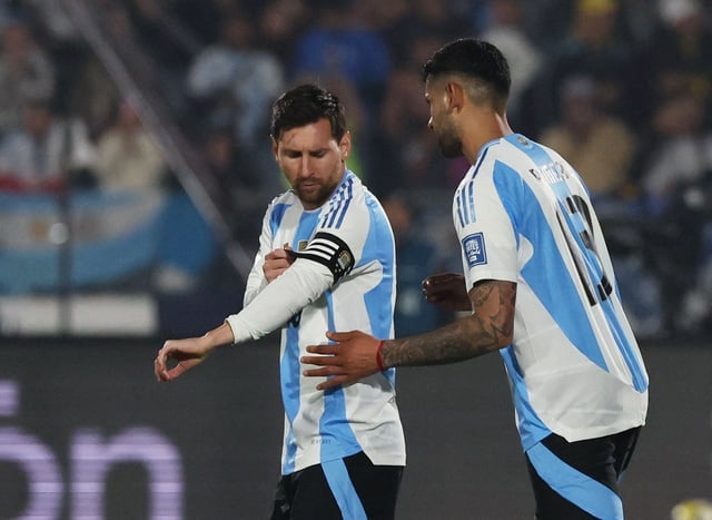 Messi ký hợp đồng gia hạn với Inter Miami, niềm vui của David Beckham được nhân đôi- Ảnh 2.