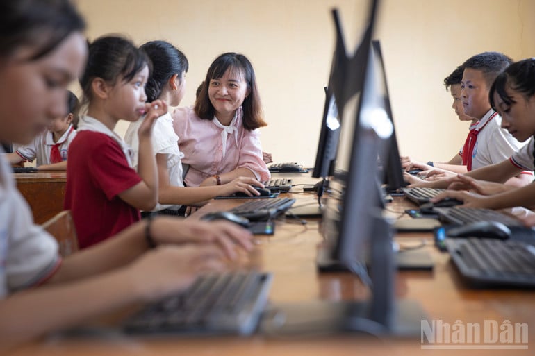 ndo_br_stnd8384.jpg