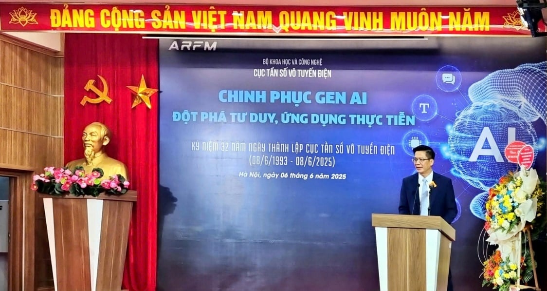 Cục Tần số vô tuyến điện lan tỏa tinh thần đổi mới sáng tạo, nâng cao năng lực ứng dụng Gen AI - Ảnh 1.