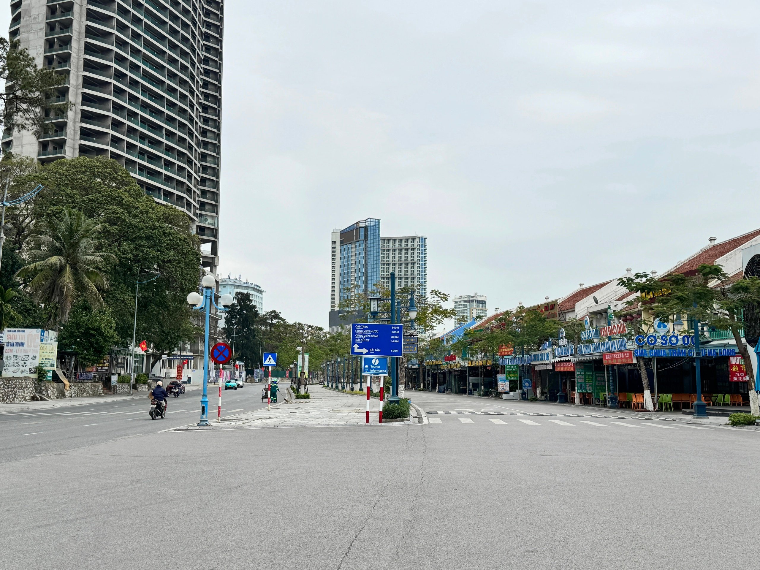 Du lịch Quảng Ninh phải phá thế lý kinh doanh một mùa  - Ảnh 2.