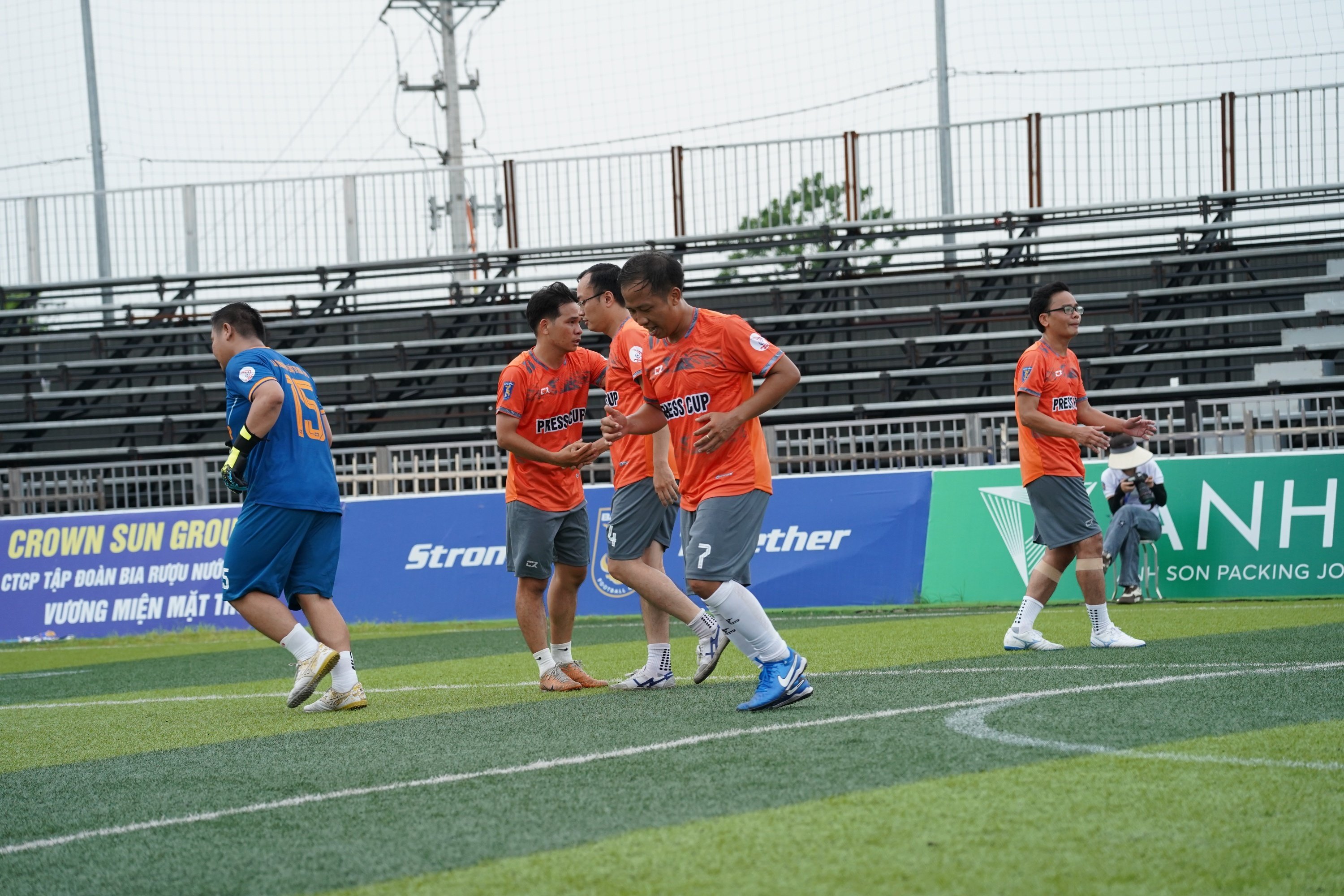 Phap Luat TP.HCM - Znews anh 6