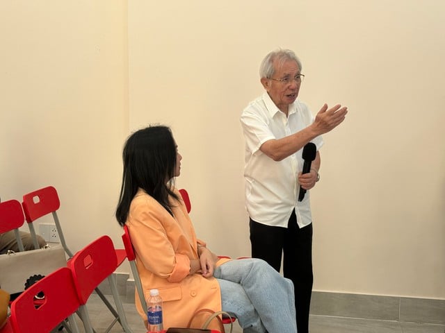 Giải đáp chuyện nuôi con bằng sữa mẹ qua sách của bác sĩ 35 năm kinh nghiệm   - Ảnh 4.