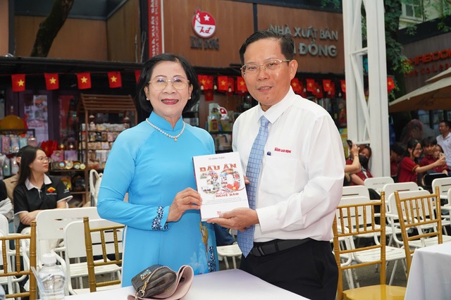 'Gia sản' báo chí 30 năm làm nghề của Tổng biên tập Tô Đình Tuân- Ảnh 3.