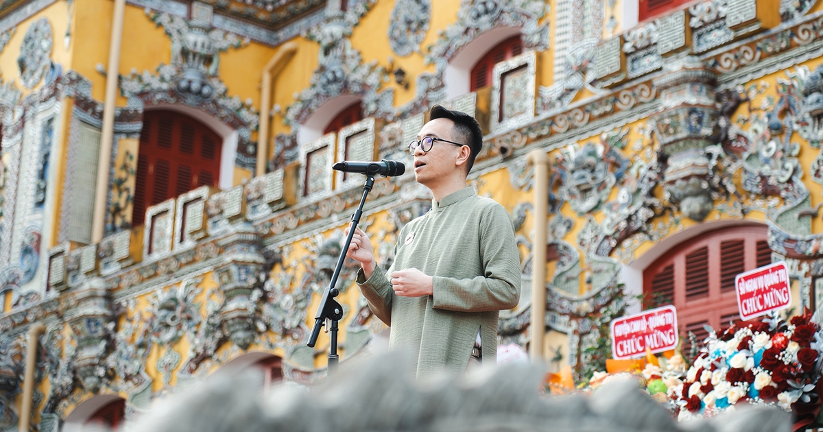 Ace Le: សិល្បៈ​វៀត​ណាម​ត្រូវតែ​ប្រាប់​ដោយ​ប្រជាជន​វៀតណាម