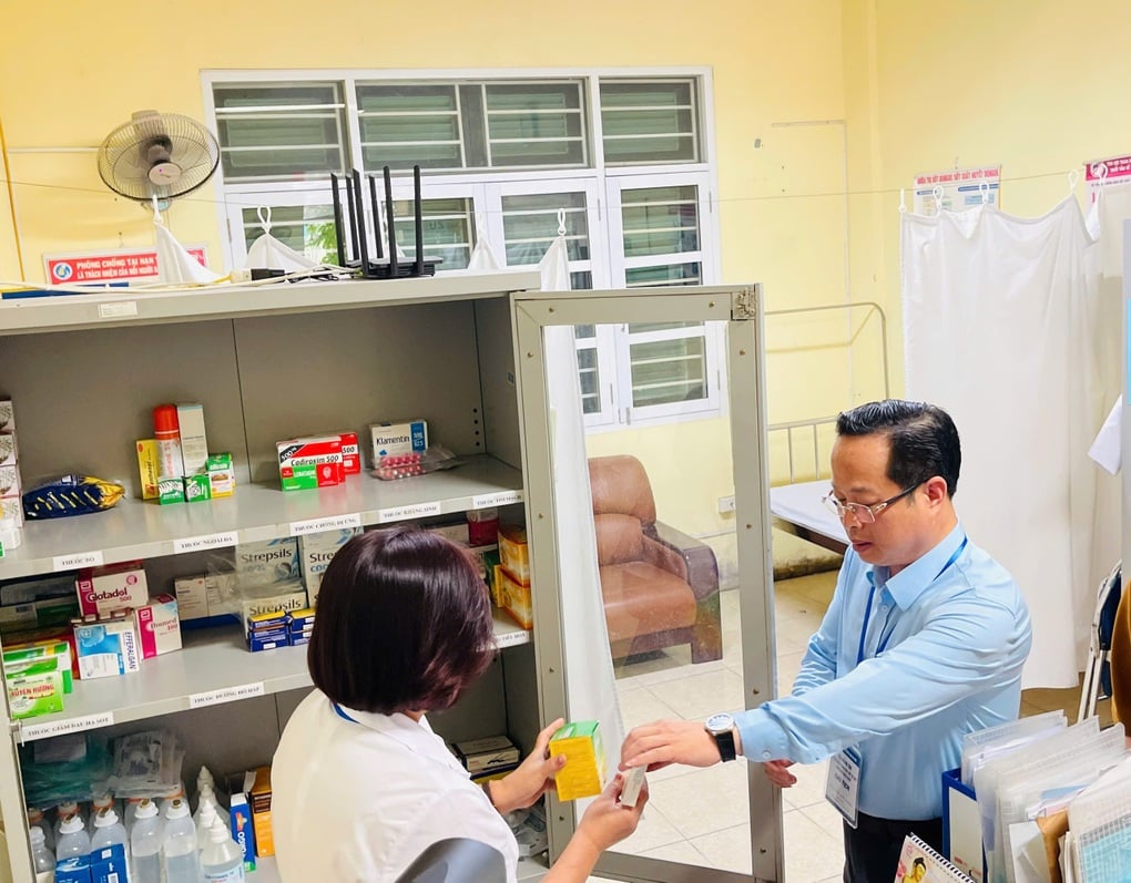 Chấm thi vào lớp 10 THPT Hà Nội: Không có chuyện chấm lỏng hay chặt - 1