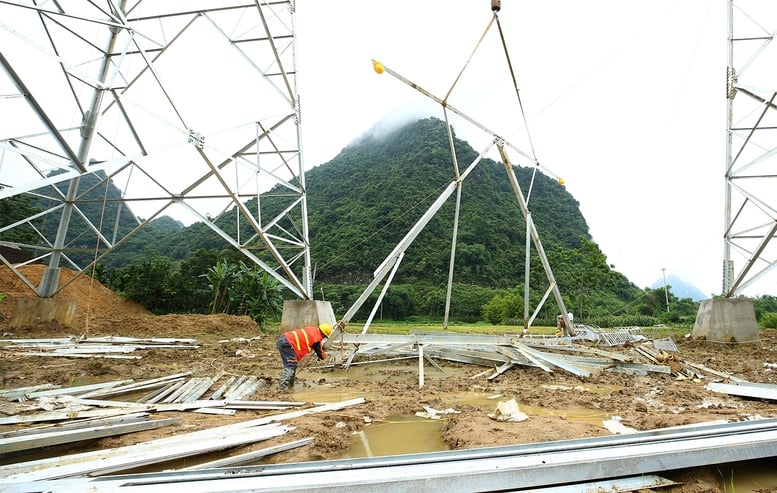 Bài 2: Tiếp lửa 'tinh thần mạch 3' trên công trường đường dây 500kV Lào Cai-Vĩnh Yên- Ảnh 2.