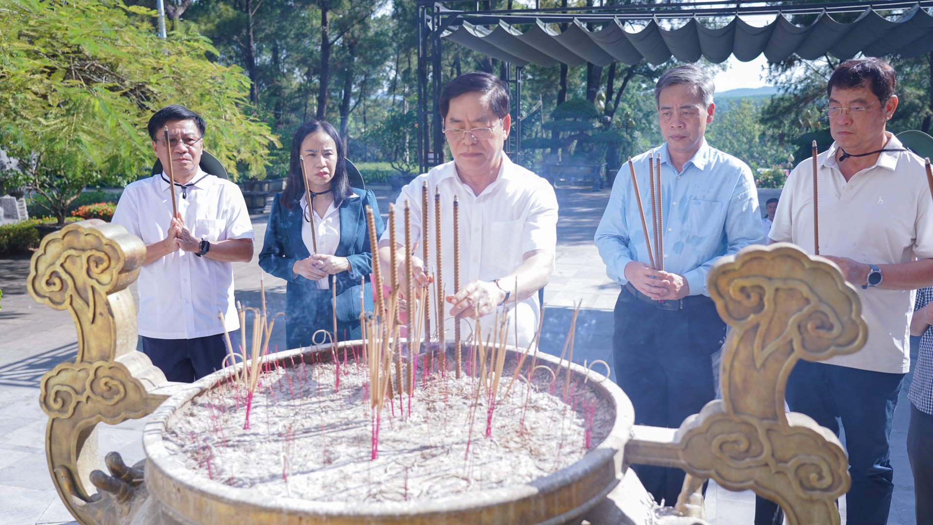Tỉnh Bà Rịa – Vũng Tàu hỗ trợ 2 tỉ đồng cho các gia đình khó khăn ở Quảng Trị