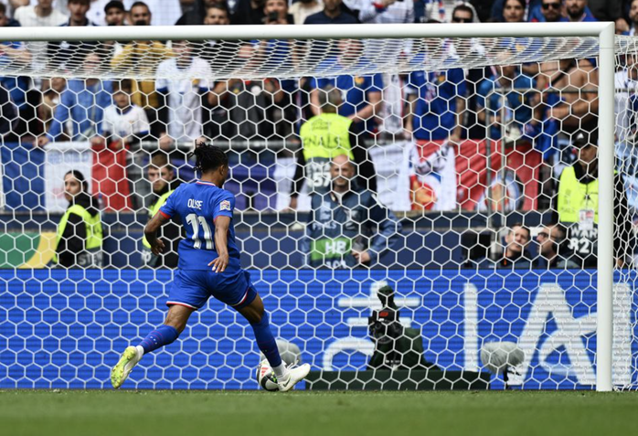 フランスは開催国ドイツを2-0で破り、ネーションズリーグの銅メダルを獲得しました - 写真3。