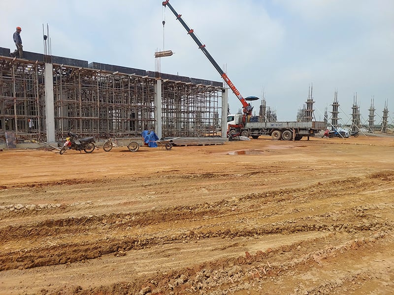 Hau Loc speeds up site clearance for projects