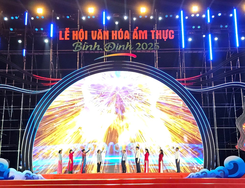 Binh Dinh eröffnet das 2. Culinary Culture Festival - Foto 4