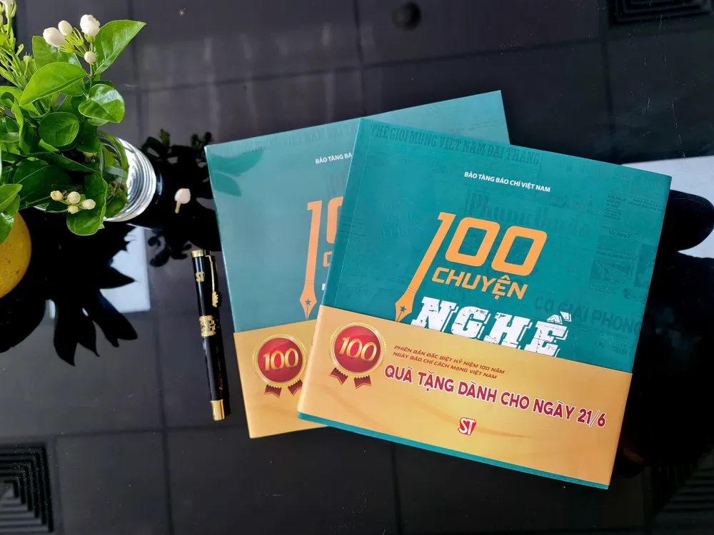 រឿងនីមួយៗគឺជាផ្នែកមួយនៃប្រវត្តិសាស្ត្រ ទំព័រនីមួយៗគឺភ្លើង។