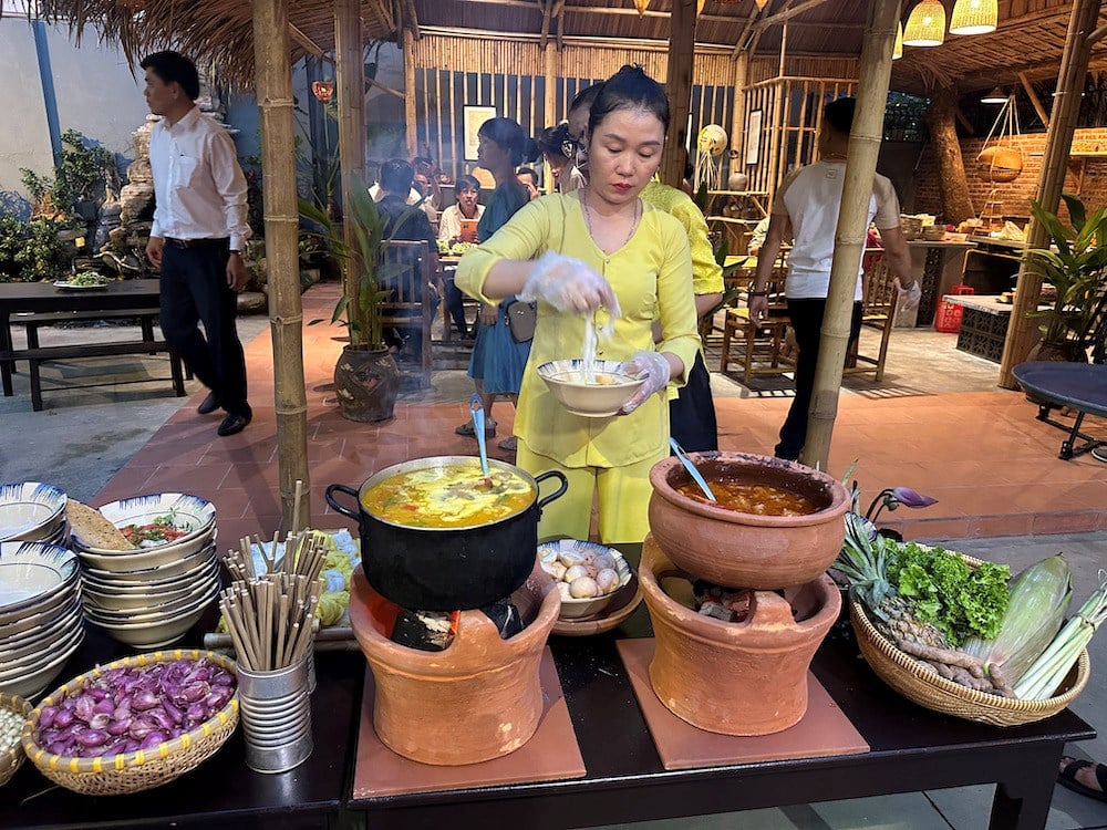 Quang-Nudeln – Zwischen Sprache und Identität – Foto 2