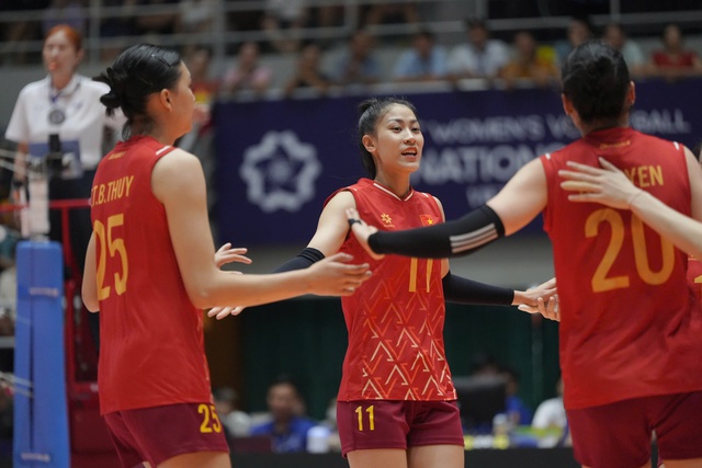 Bảng xếp hạng giải bóng chuyền AVC Nations Cup mới nhất: Chủ nhà độc chiếm ngôi đầu- Ảnh 1.