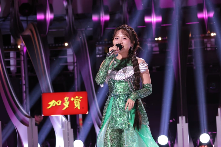 Phương Mỹ Chi - Ảnh 1.