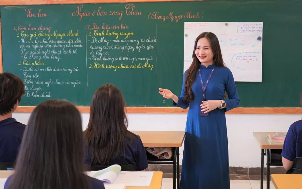 Không chỉ xếp lương cho nhà giáo ở bậc cao nhất, mà nên có một chế độ 'gấp đôi, gấp ba'
