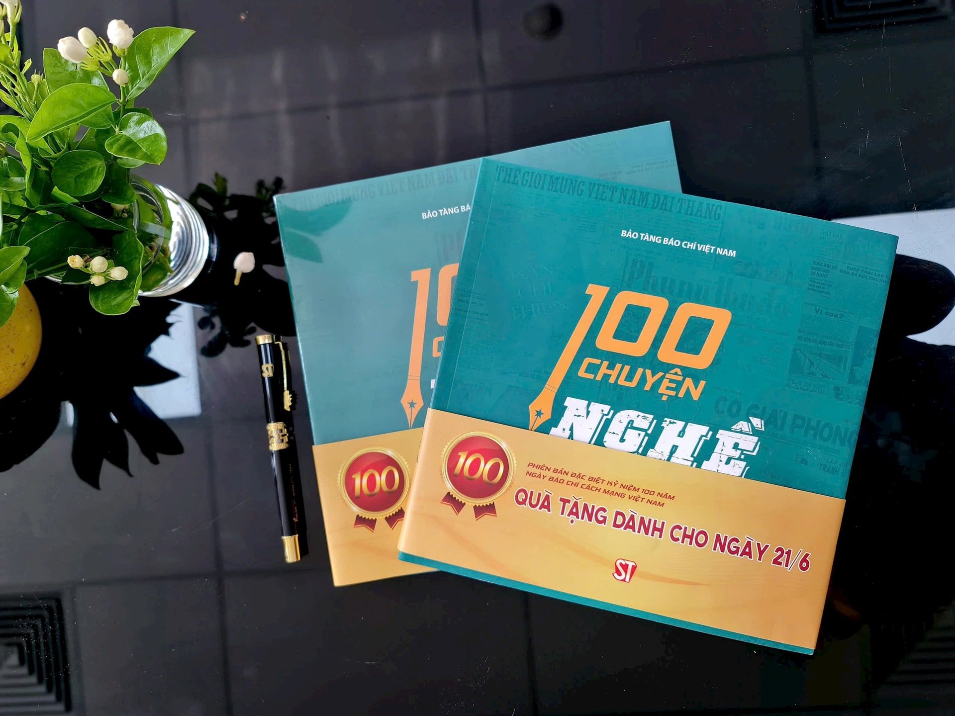 100-chuyen-nghe-bao.jpg