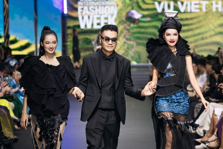 Tuần lễ thời trang quốc tế Việt Nam - Ảnh 1.