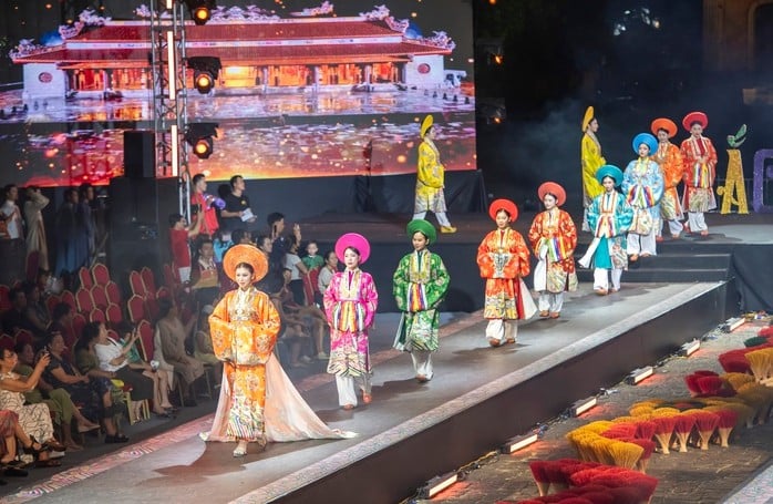 Những chiếc áo dài ấn tượng
