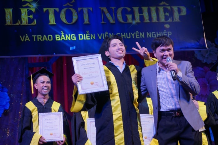 Đạo diễn Quốc Thảo trao cảm xúc mới cho học trò với nhạc kịch 