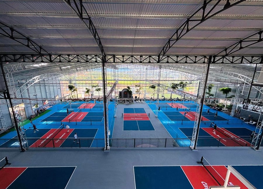 cum-san-tap-hien-dai-cau-city-mountain-pickleball-anh-hd.jpg
