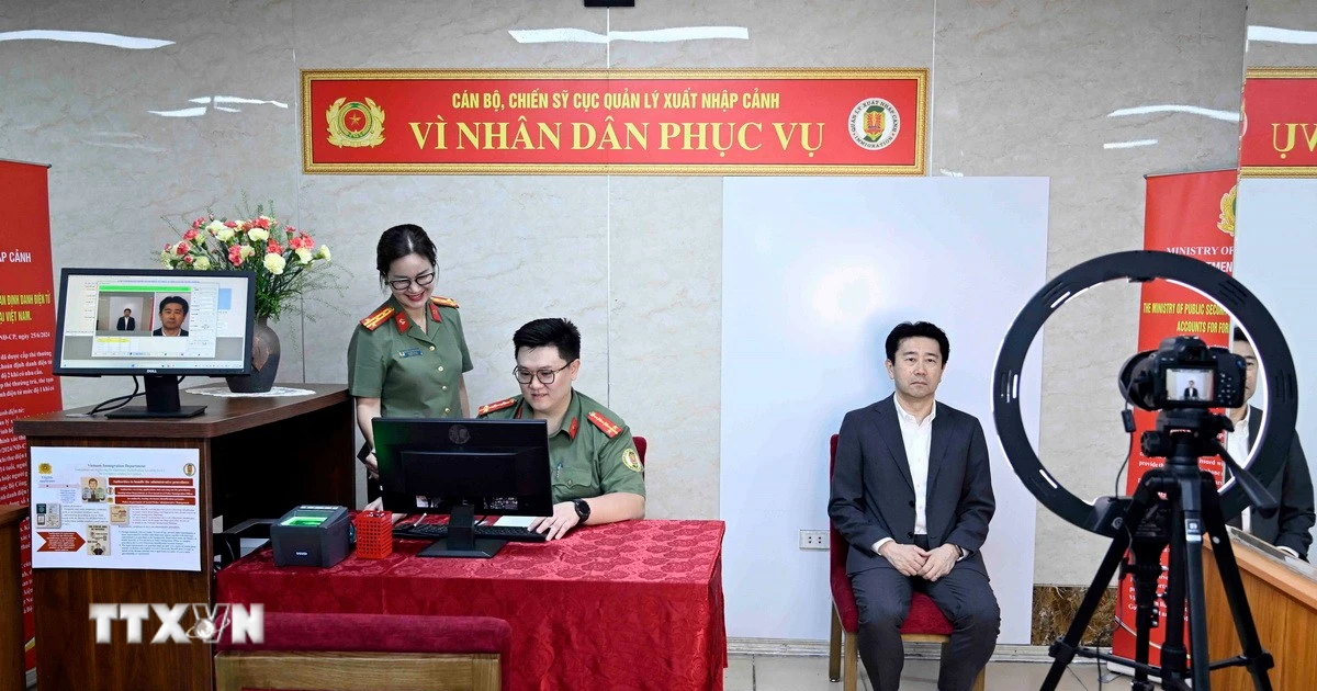 Cấp định danh điện tử mức độ 2 cho người nước ngoài cư trú tại Việt Nam từ 1/7