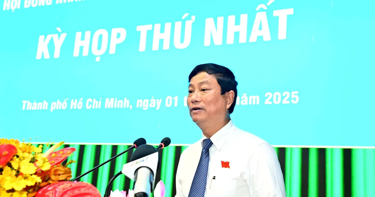 ប្រធានក្រុមប្រឹក្សាប្រជាជនទីក្រុងហូជីមិញ លោក Vo Van Minh៖ ដំណើរការយ៉ាងរលូននូវបរិក្ខាររដ្ឋាភិបាលមូលដ្ឋានចំនួន២