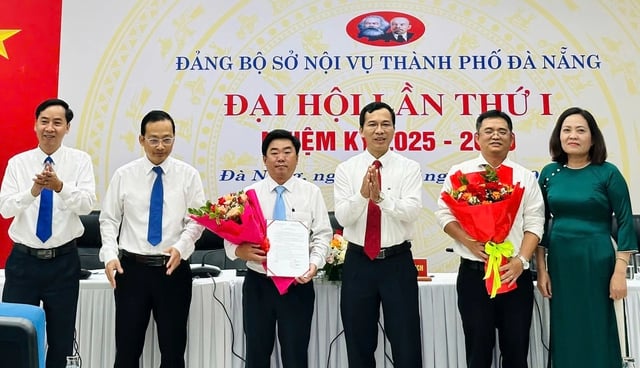 Chi bộ đặc khu Hoàng Sa được thành lập vào đầu tháng 6 vừa qua. ẢNH: HOÀNG SƠN
